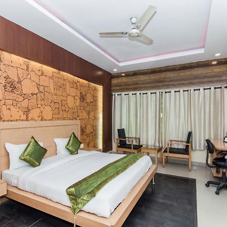Citi Club Hotel Kanpur Buitenkant foto