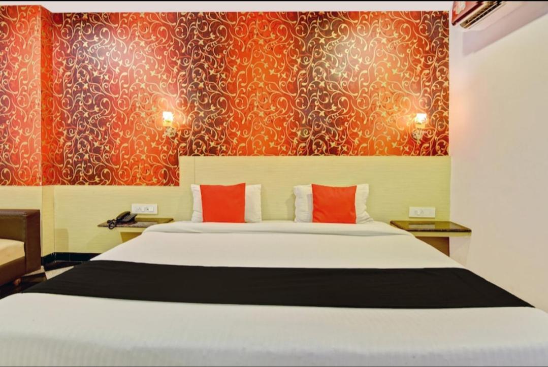 Citi Club Hotel Kanpur Buitenkant foto