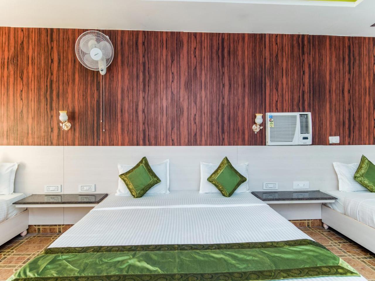 Citi Club Hotel Kanpur Buitenkant foto
