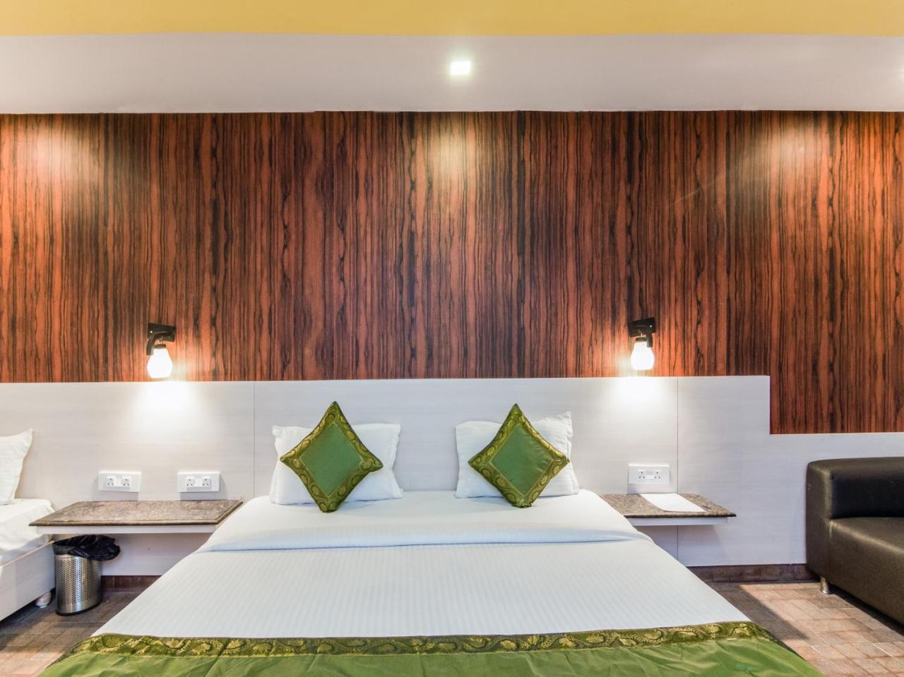 Citi Club Hotel Kanpur Buitenkant foto