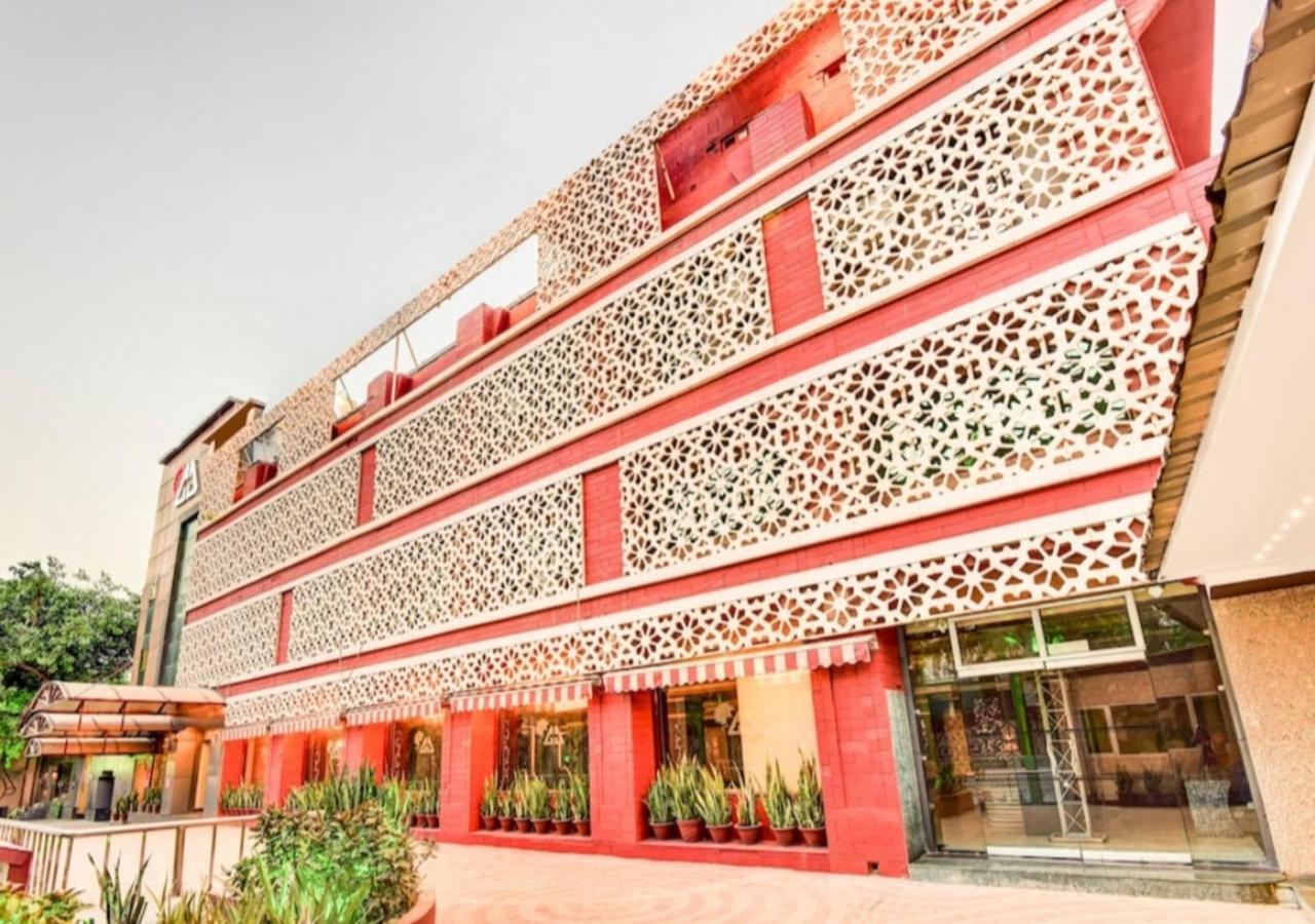 Citi Club Hotel Kanpur Buitenkant foto