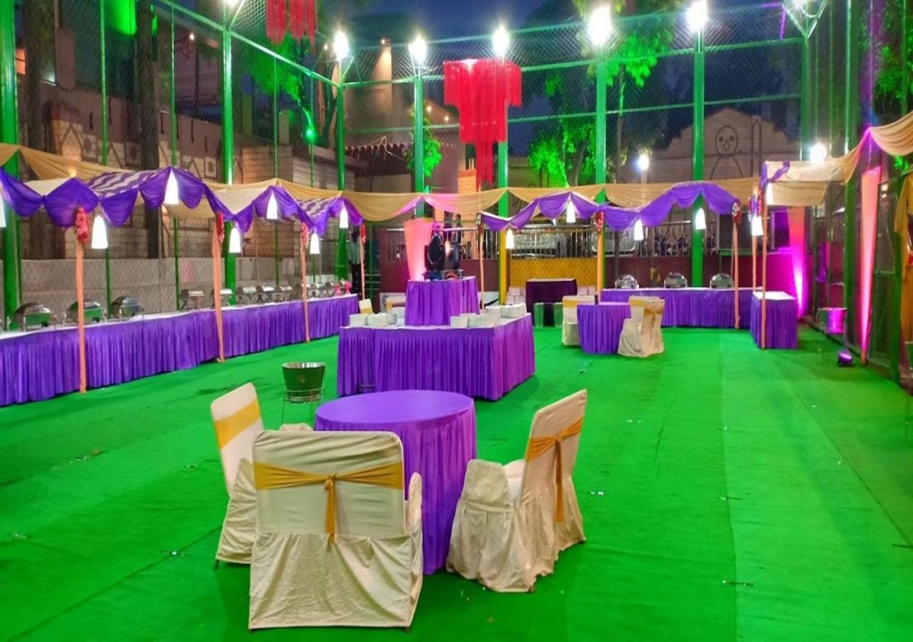 Citi Club Hotel Kanpur Buitenkant foto