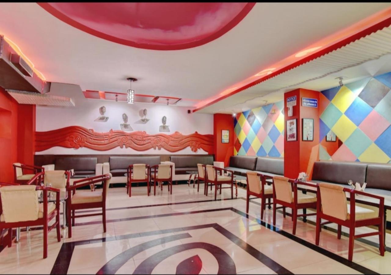 Citi Club Hotel Kanpur Buitenkant foto